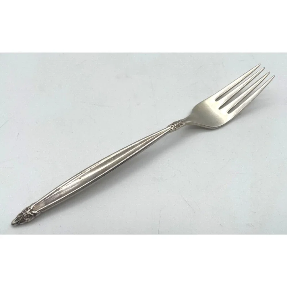 GARLAND 1965 DINNER FORK BY 1847 ROGERS BROS